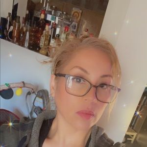 Meet your Posher, Jazzy